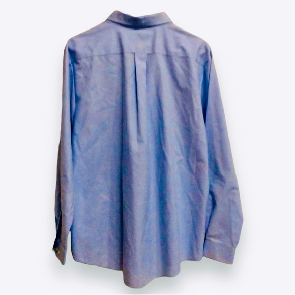 MERONA Women’s Light Blue Oxford Button Up Shirt - Layer Preppy Button Down Top - Picture 6 of 11